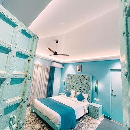 Atmani Waterfront Resort Cola エクステリア 写真